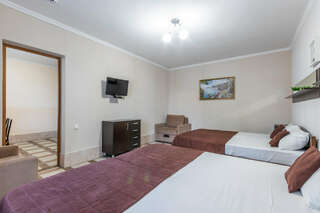 Гостиница Золотой Берег Архипо-Осиповка Апартаменты №4-3